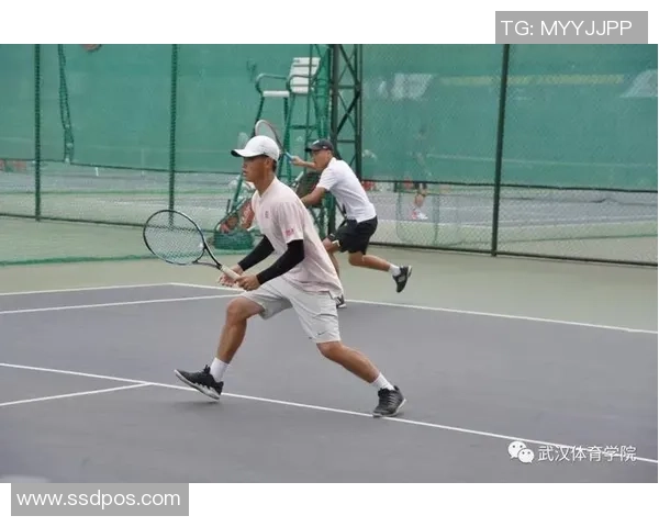 杭州网球队与武汉网球队赛后复盘总结比赛经验与教训分析