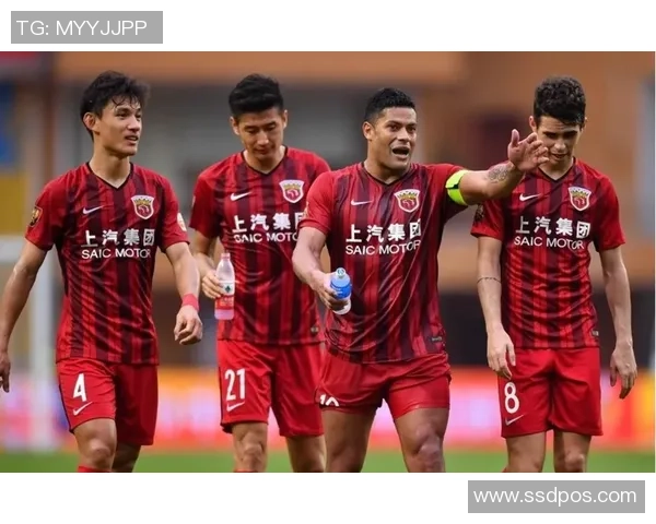 国安与重庆激战正酣现时比分揭晓双方争夺白热化